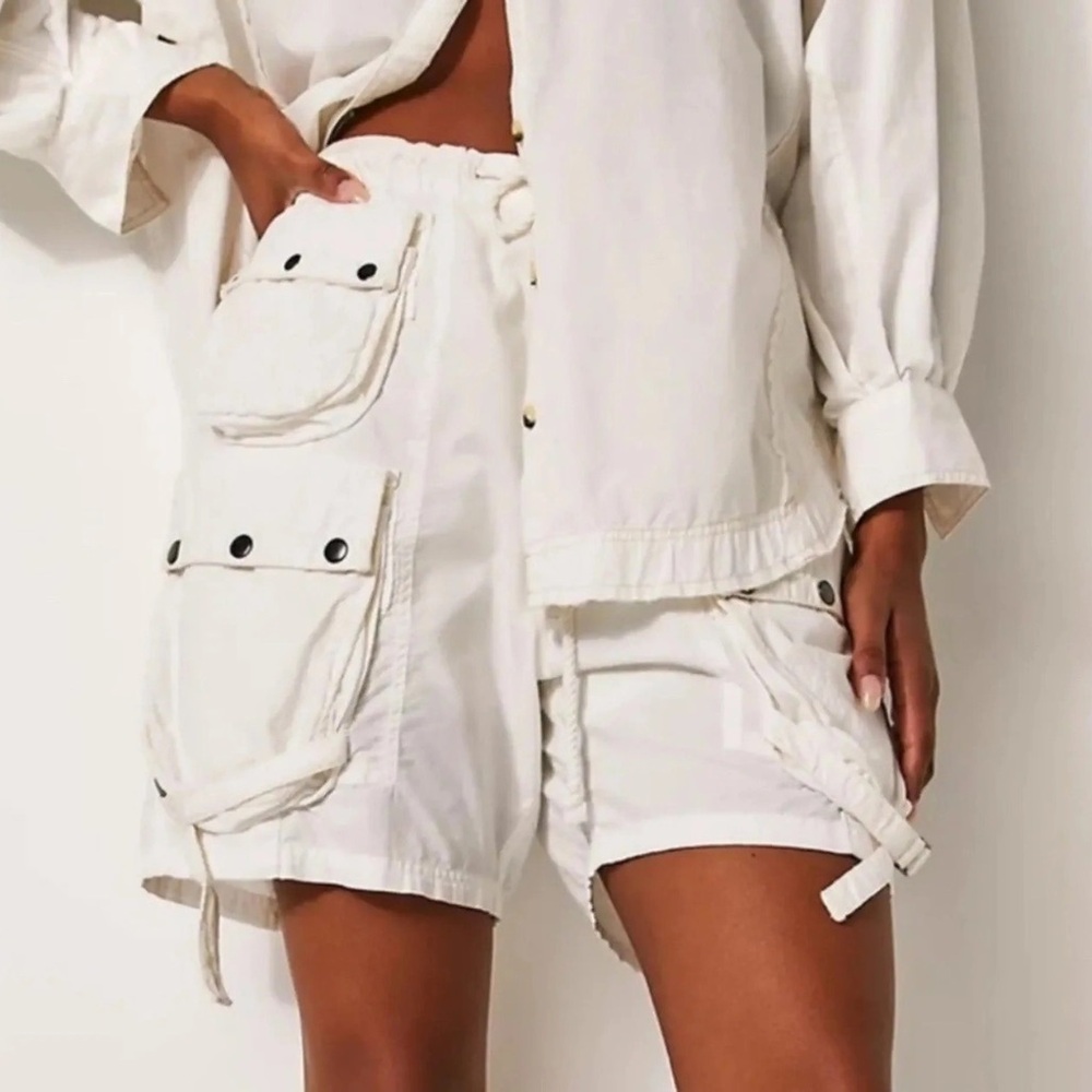 Free People white baggy multi pocket cargo drawstring shorts